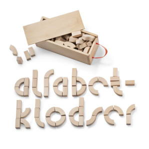 Zestaw klocków drewnianych Alfabet Kay Bojesen